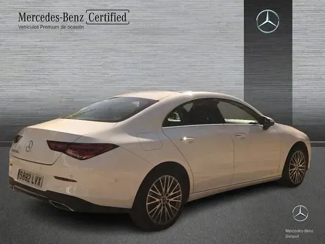 Usado Mercedes CLA250e 218 CV (160 kW) 2022 Blanco Coupe