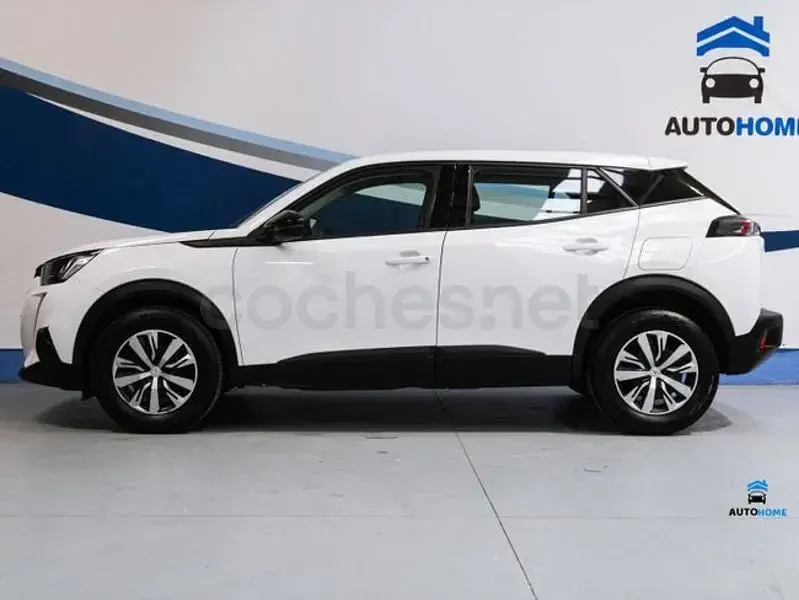 Usado Peugeot 2008 Active 100 CV (73 kW) 2021 Blanco SUV