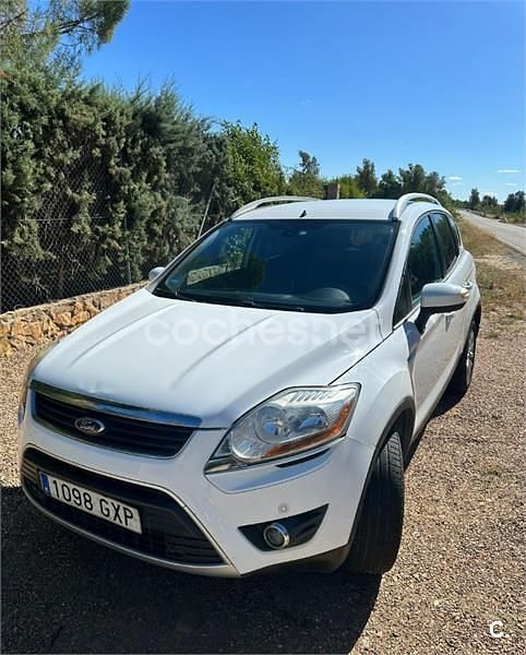 Usado Ford Kuga Titanium 140 CV (102 kW) 2010 Blanco SUV