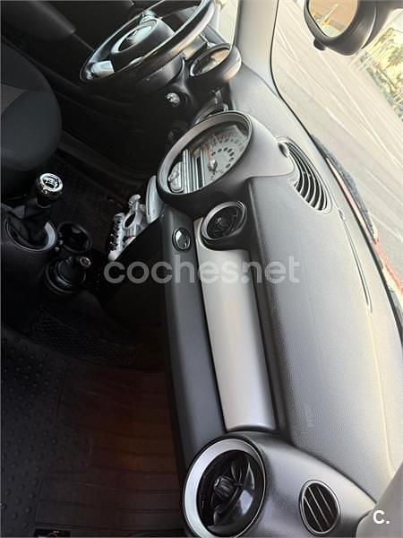 Usado Mini Cooper 120 CV (88 kW) 2009 Rojo Utilitario