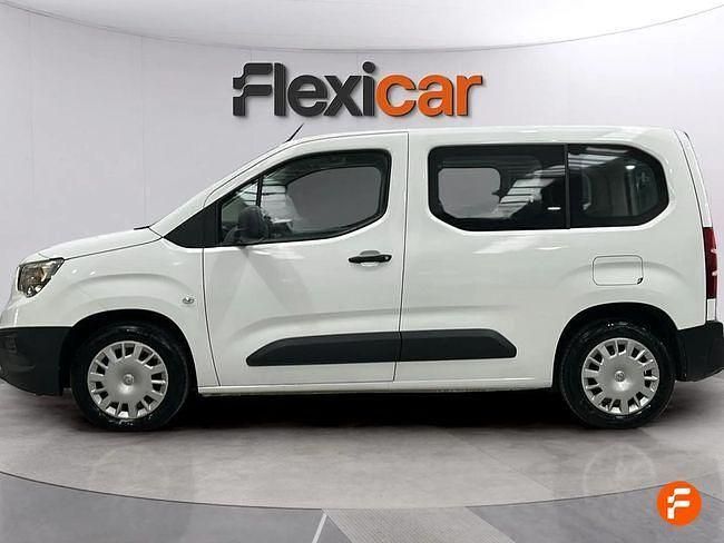 Usado Opel Combo Selective 75 CV (55 kW) 2019 Blanco Monovolumen