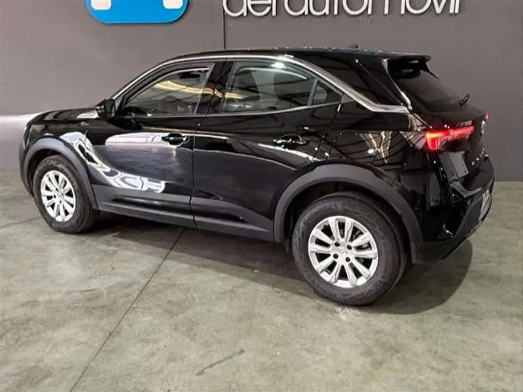 Usado Opel Mokka Edition 110 CV (80 kW) 2023 Negro SUV