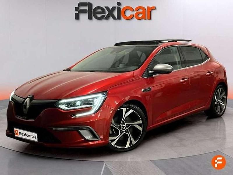 Usado Renault Mégane IV GT 205 CV (150 kW) 2017 Rojo Utilitario