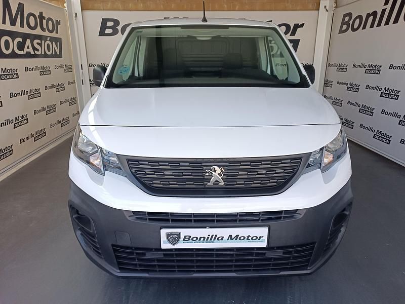Usado Peugeot Partner 98 CV (72 kW) 2020 Blanco Monovolumen