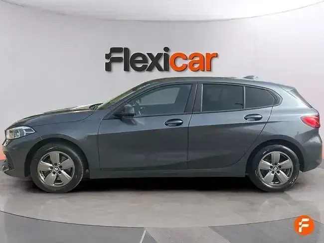 Usado BMW 116 116 CV (85 kW) 2021 Gris Utilitario