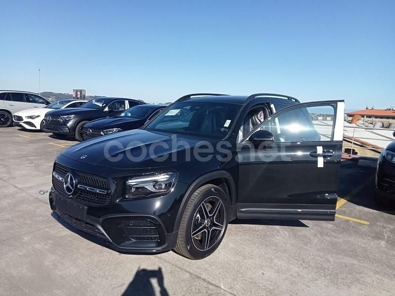 Negro Nuevo 2025 Mercedes GLB200 SUV | 42.900 € (Super precio) - Imagen 1/4