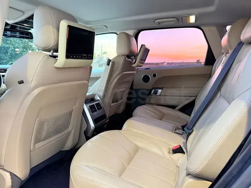 Usado Land Rover Range Rover HSE 258 CV (189 kW) 2015 Negro SUV
