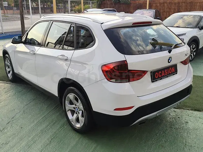 Usado BMW X1 143 CV (105 kW) 2013 Blanco SUV