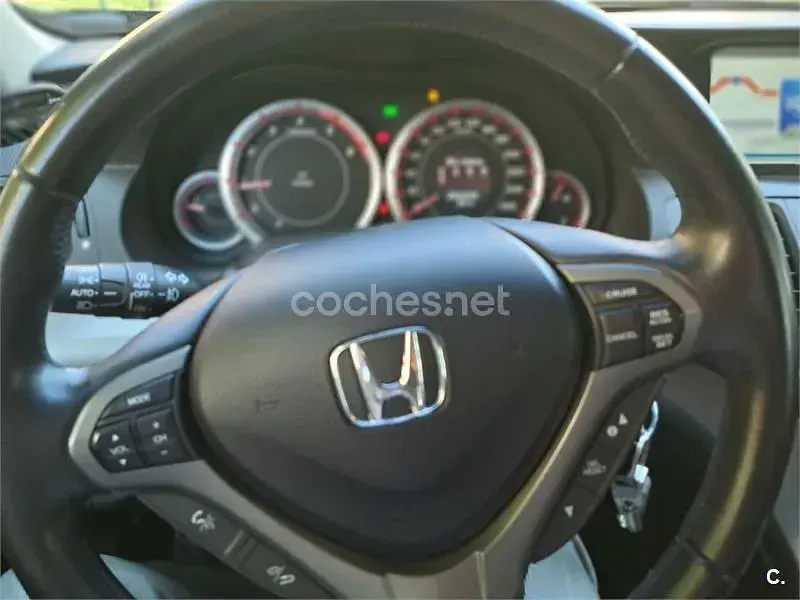 Usado Honda Accord Type S 180 CV (132 kW) 2010 Negro Familiar