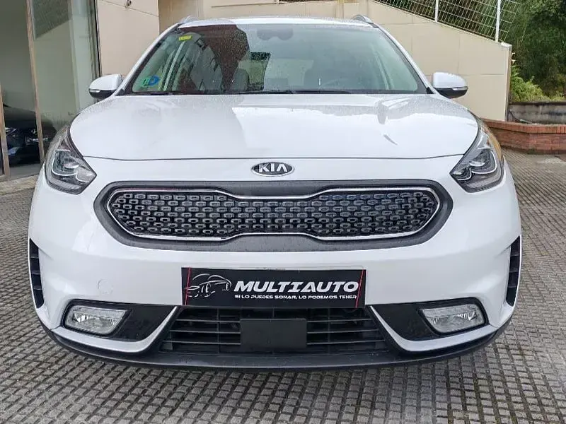 Usado Kia Niro 141 CV (103 kW) 2018 Blanco SUV