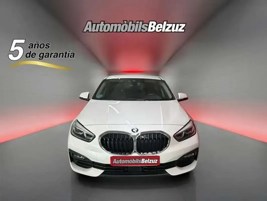 Usado BMW 118 140 CV (102 kW) 2022 Blanco Utilitario