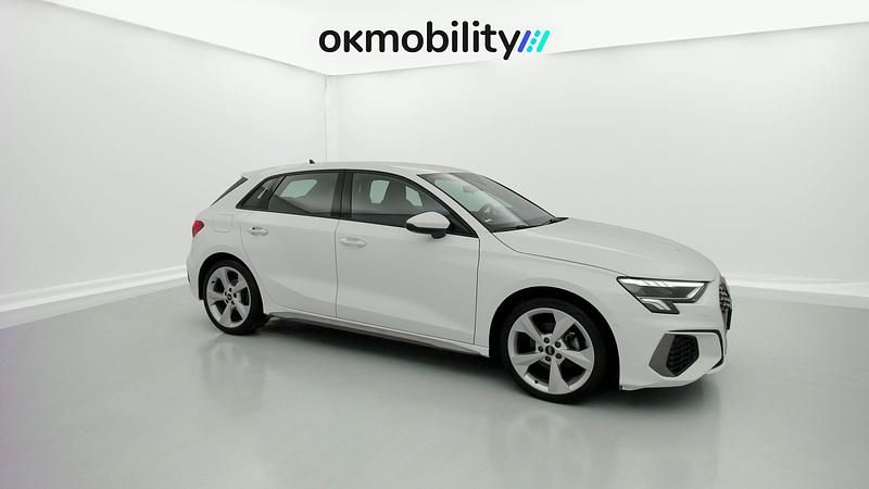 Usado Audi A3 Sportback e-tron S-Line 150 CV (110 kW) 2023 Ibis weiss Utilitario