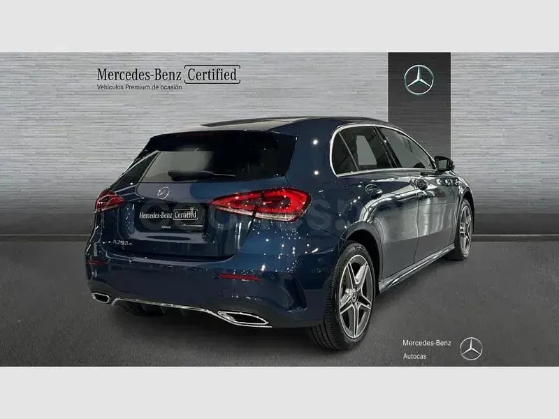 Usado Mercedes A250 218 CV (160 kW) 2023 Azul Berlina