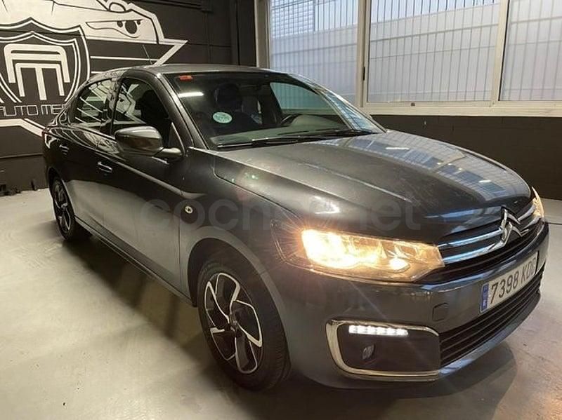 Usado Citroën C-Elysee I PureTech 82 CV (60 kW) 2017 Gris / plata Berlina