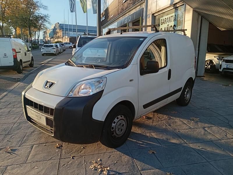 Usado Peugeot Bipper 80 CV (58 kW) 2018 Blanco Monovolumen