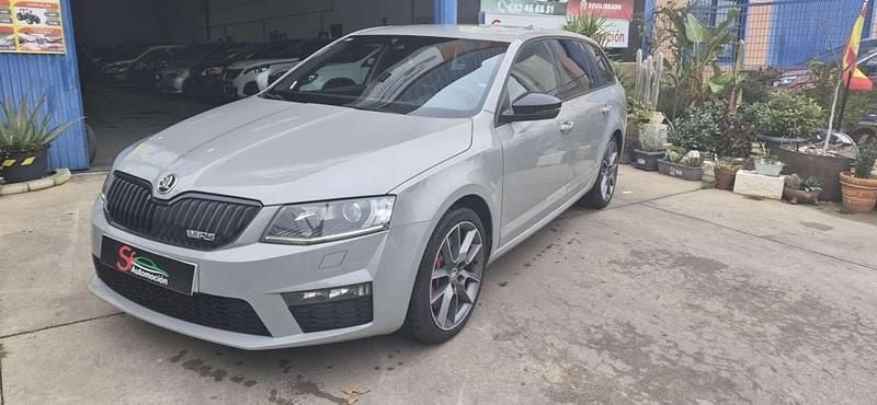 Usado Skoda Octavia RS 184 CV (135 kW) 2015 Gris Utilitario