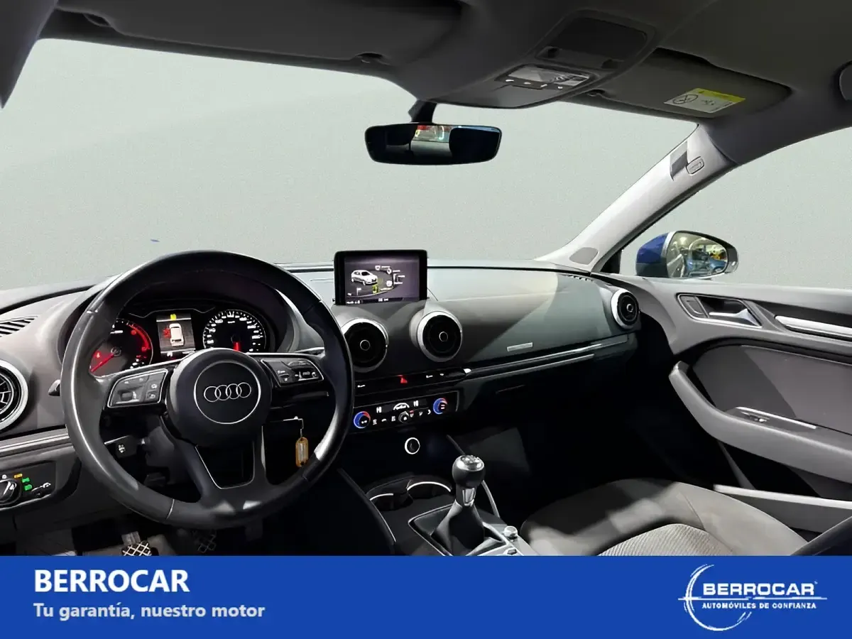Usado Audi A3 116 CV (85 kW) 2017 Azul