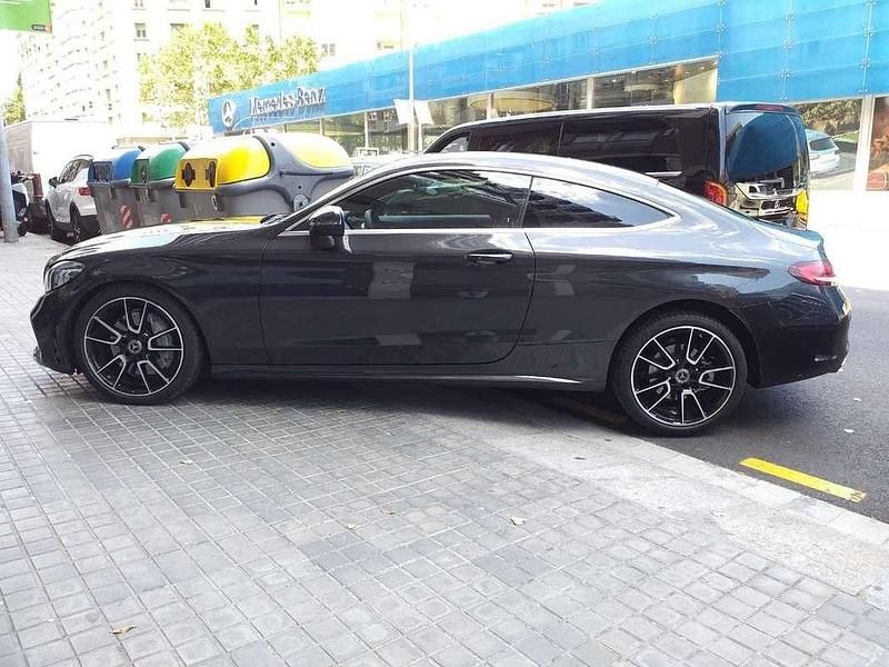 Usado Mercedes C300 AMG 258 CV (189 kW) 2019 Gris Berlina