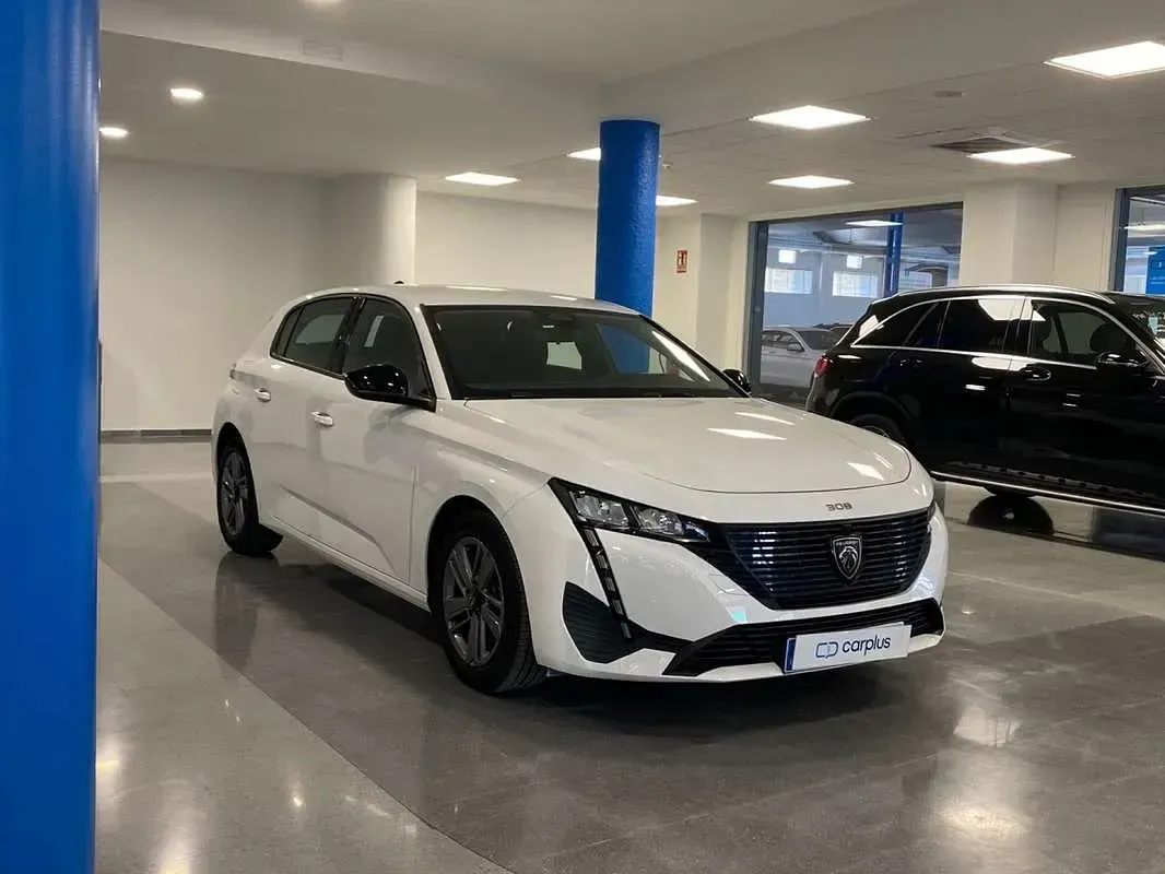 Usado Peugeot 308 Active 131 CV (96 kW) 2022 Blanco Utilitario