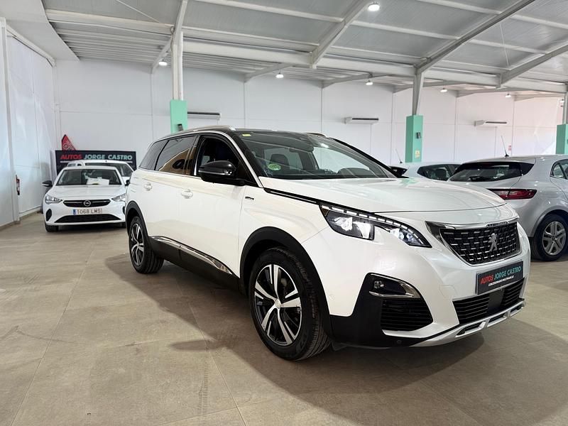 Usado Peugeot 5008 Active 130 CV (95 kW) 2020 Blanco Monovolumen