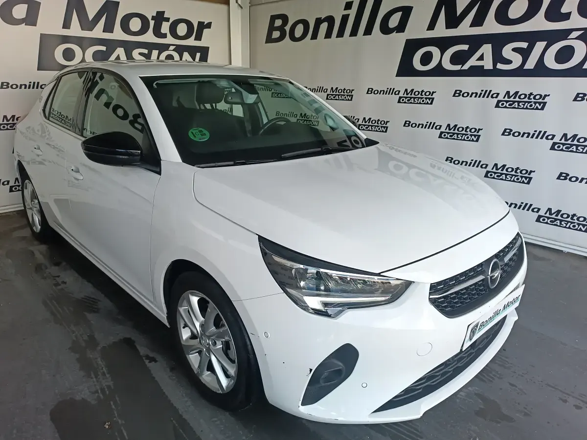 Usado Opel Corsa Elegance 100 CV (73 kW) 2021 Blanco Utilitario