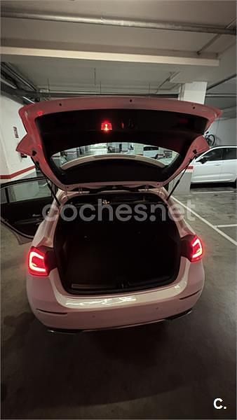 Usado Mercedes A180 109 CV (80 kW) 2019 Blanco Berlina