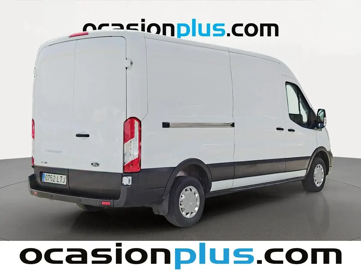 Usado Ford Transit Trend 130 CV (95 kW) 2021 Blanco Berlina