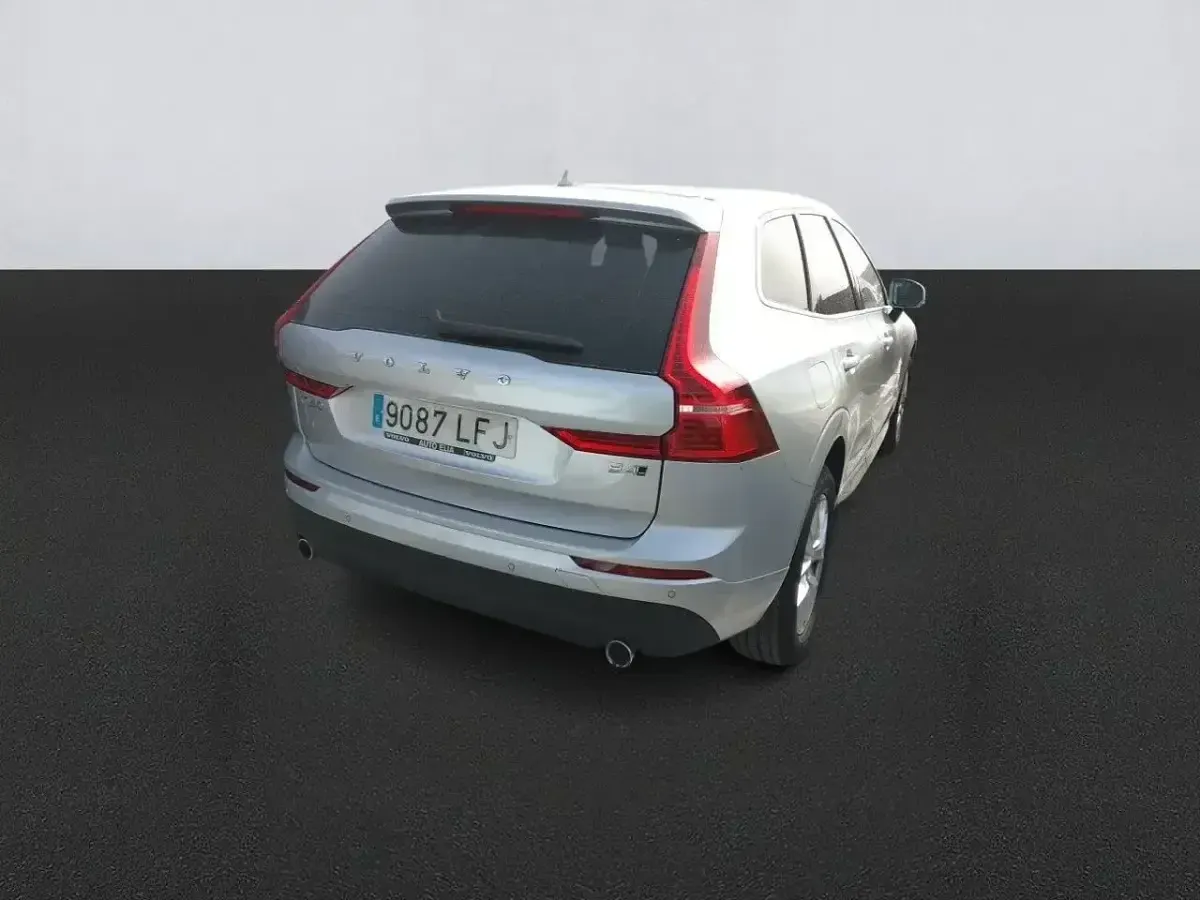 Używany Volvo XC60 Business Edition 197 KM (144 kW) 2020 Szary SUV