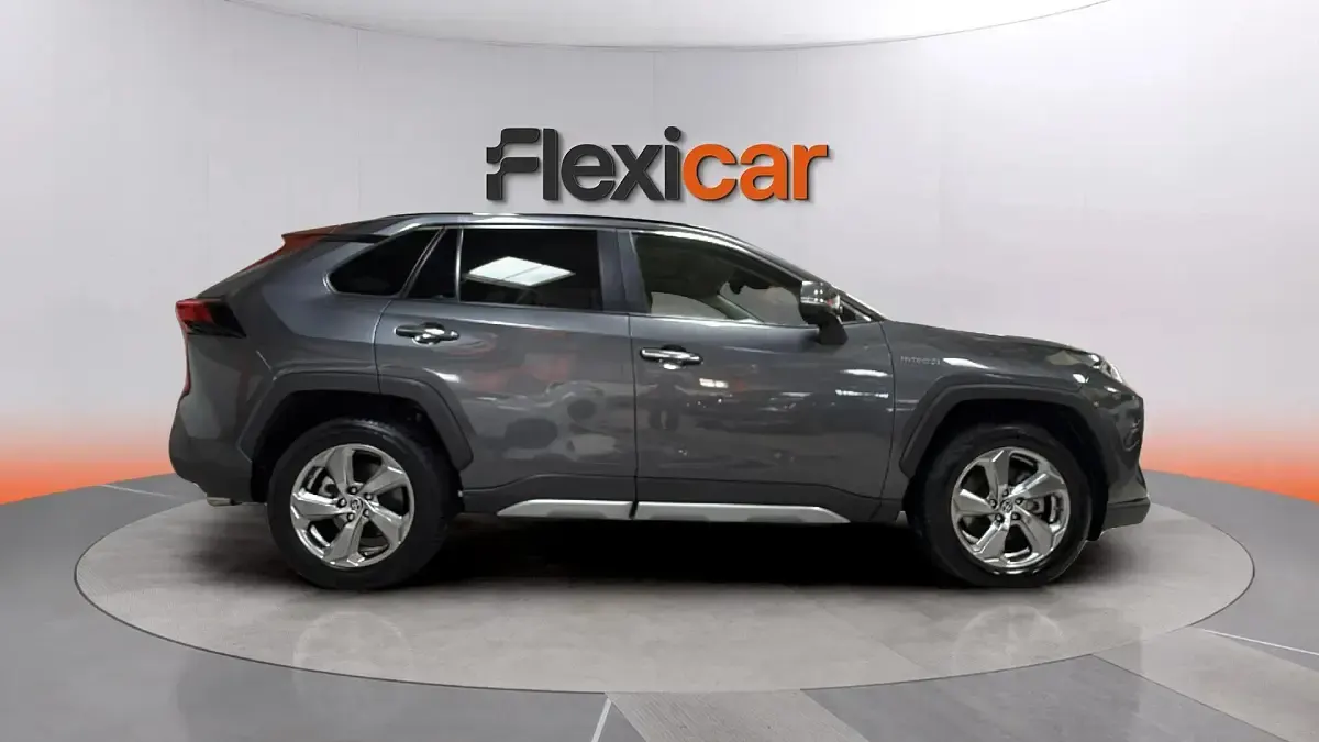 Usado Toyota RAV4 Hybrid Advance 218 CV (160 kW) 2021 Gris SUV