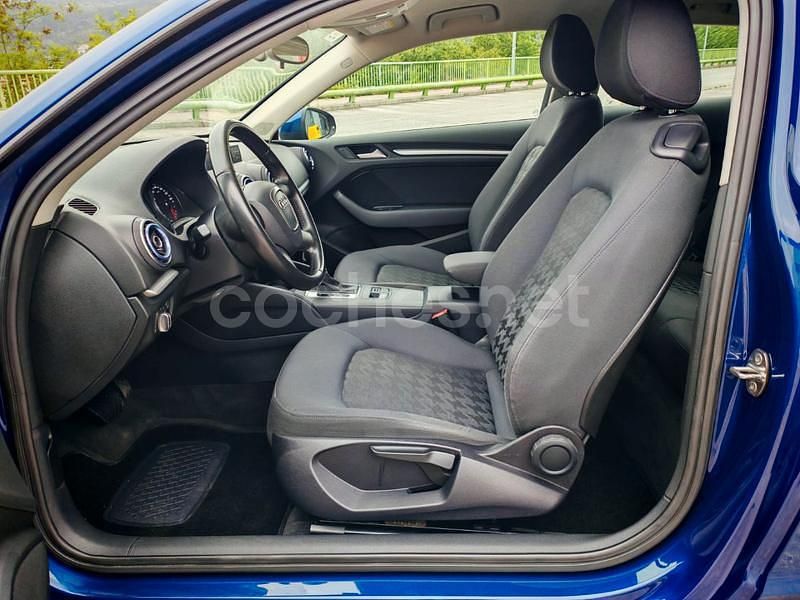 Usado Audi A3 Ambition 180 CV (132 kW) 2013 Azul Berlina