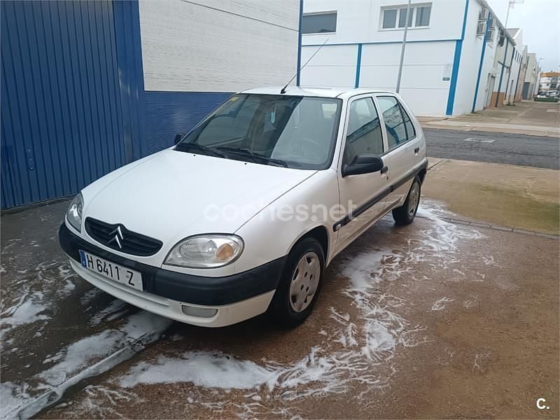 Usado Citroën Saxo 58 CV (42 kW) 2000 Blanco Utilitario