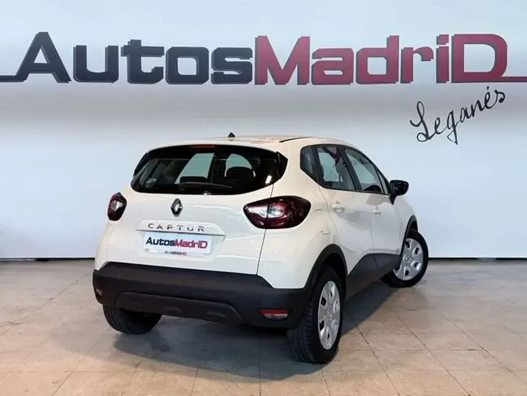 Usado Renault Captur Life 91 CV (66 kW) 2018 Blanco SUV