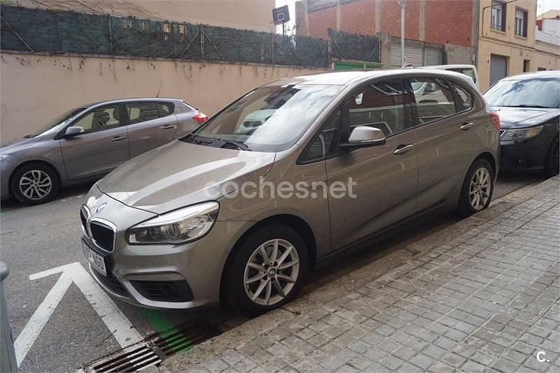 Usado BMW 218 136 CV (100 kW) 2015 Gris / plata Familiar