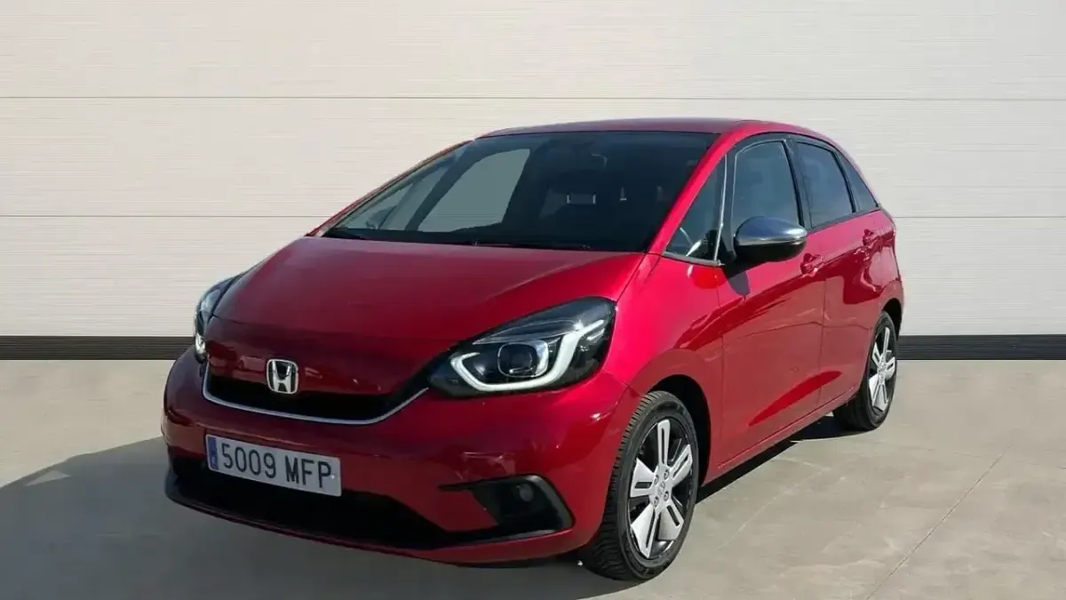 Usado Honda Jazz Executive 109 CV (80 kW) 2023 Rojo Utilitario