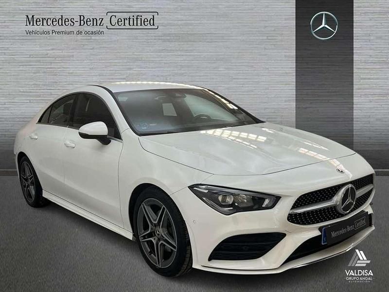 Usado Mercedes CLA180 AMG line 136 CV (100 kW) 2023 Berlina