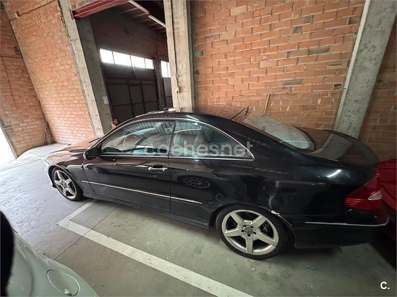 Usado Mercedes CLK320 Avantgarde 218 CV (160 kW) 2005 Negro Coupe