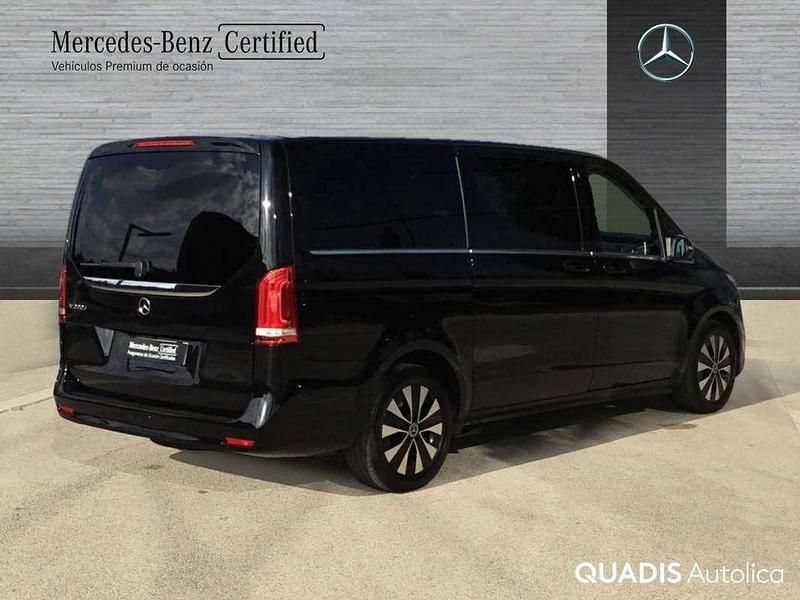 Usado Mercedes V220 Avantgarde 163 CV (119 kW) 2022 Negro Monovolumen