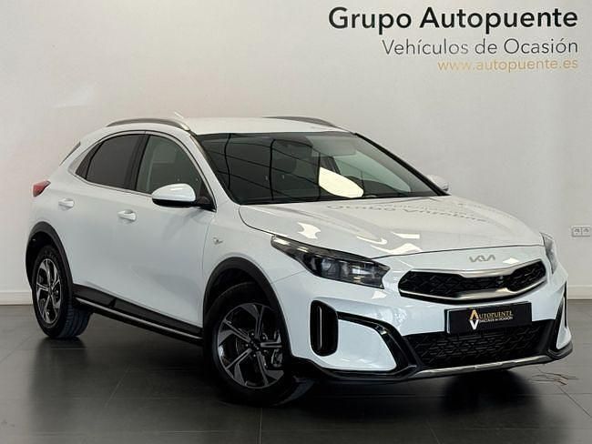 Usado Kia XCeed 120 CV (88 kW) 2024 Blanco SUV