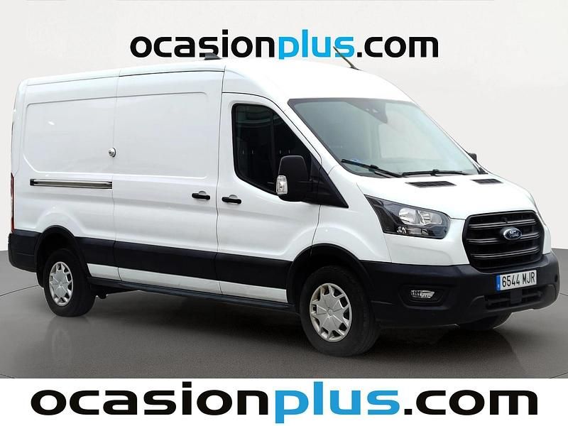 Usado Ford Transit Trend 130 CV (95 kW) 2023 Blanco Familiar