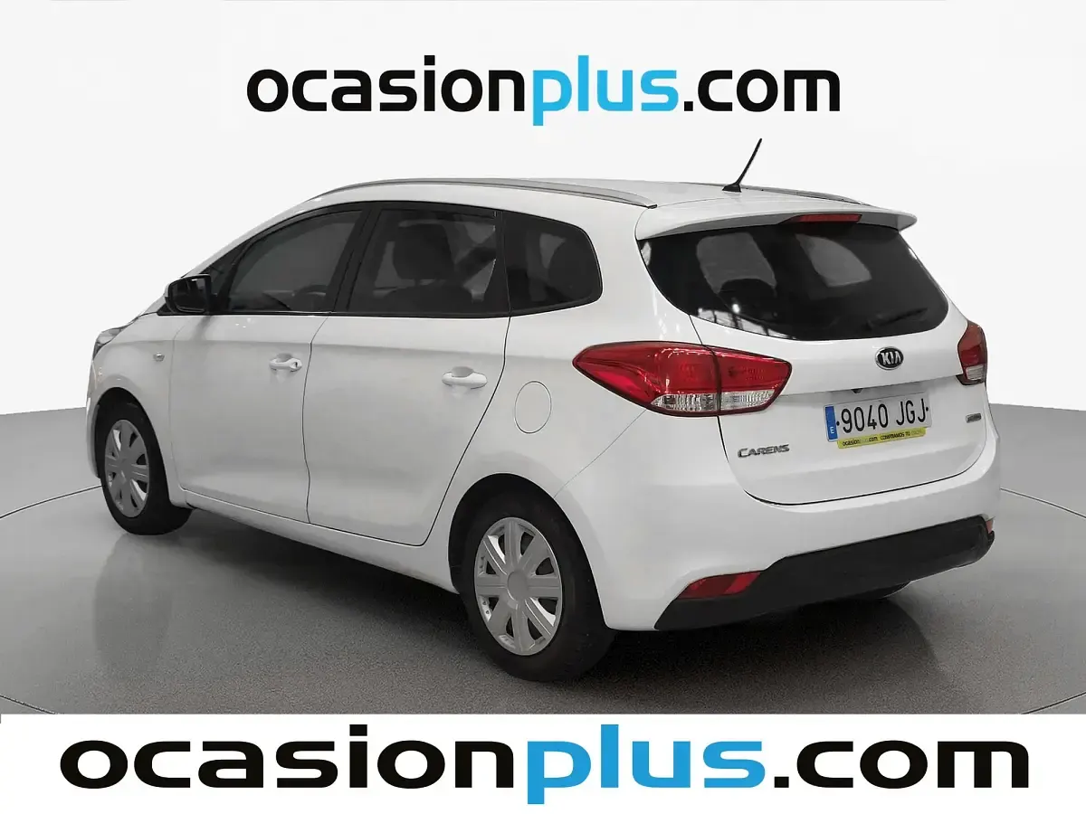 Usado Kia Carens 116 CV (85 kW) 2015 Blanco Monovolumen