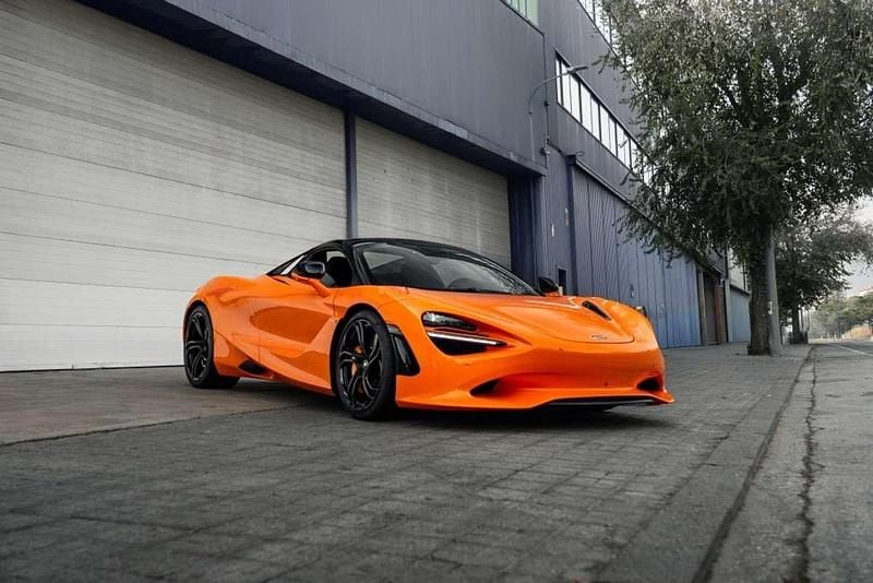 Naranja Usado 2024 McLaren 750S Coupe | 378.995 € - Imagen 1/4