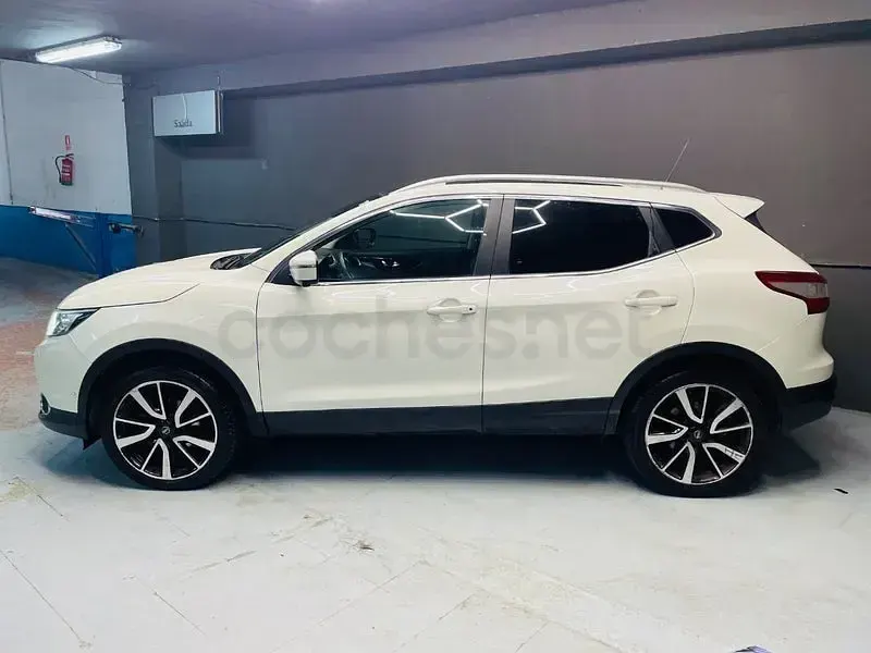 Usado Nissan Qashqai Tekna 130 CV (95 kW) 2016 Blanco SUV