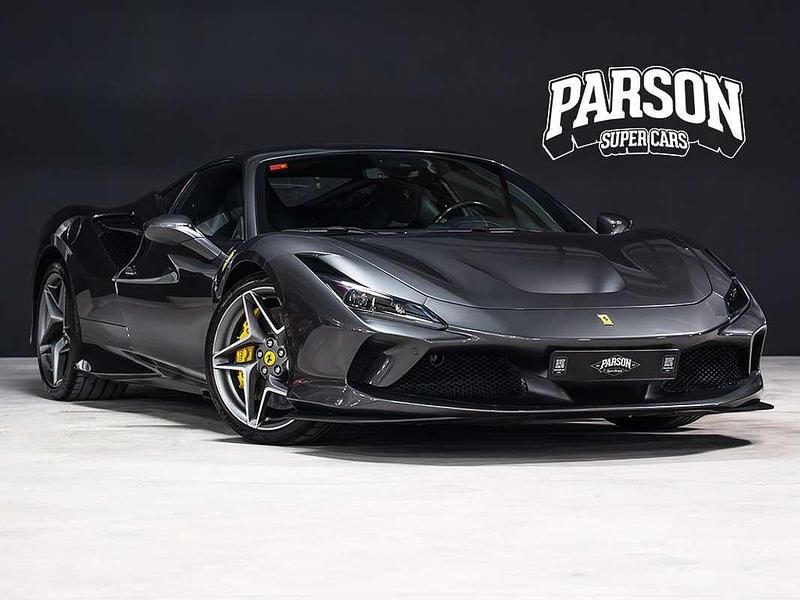 Usado Ferrari F8 721 CV (530 kW) 2020 Gris Coupe