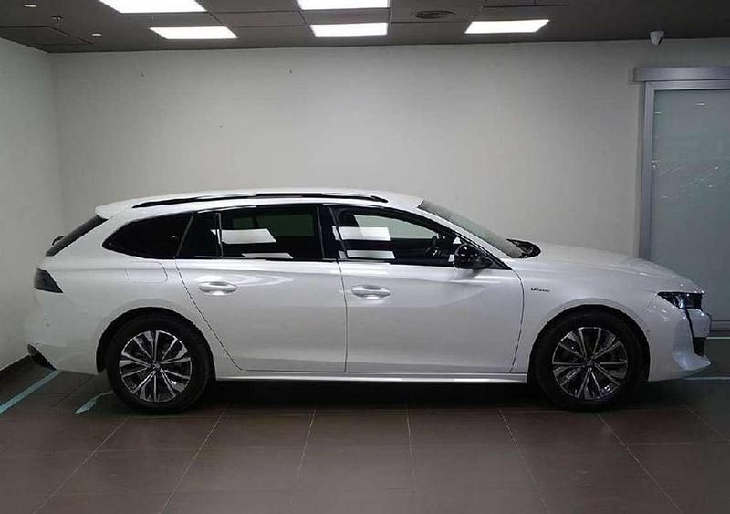 Usado Peugeot 508 SW Allure 224 CV (164 kW) 2022 Blanco Familiar