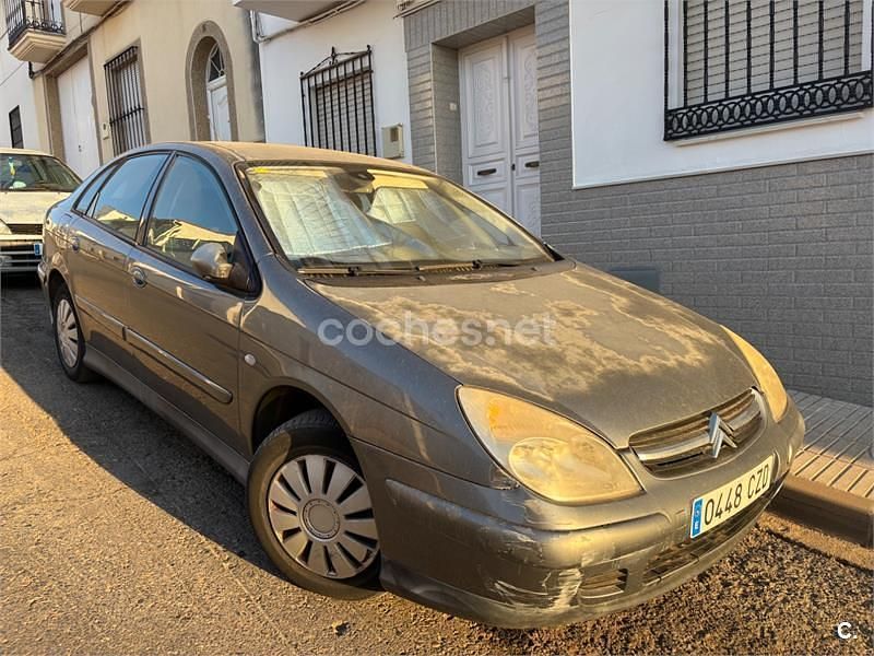 Gris / plata Usado 2004 Citroën C5 Exclusive Berlina | 1990 € (Buen precio) - Imagen 1/4