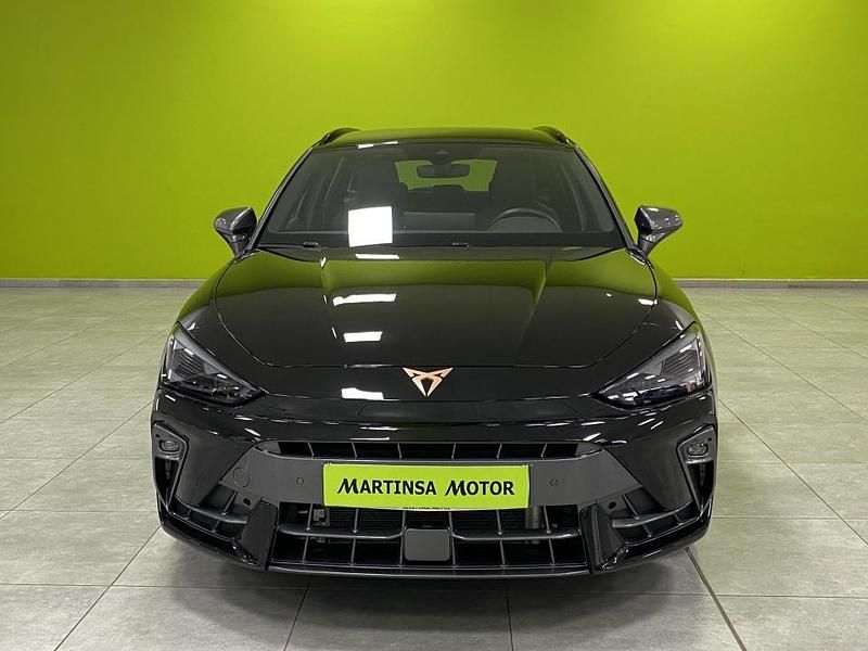Usado Cupra Leon 150 CV (110 kW) 2025 Negro Familiar