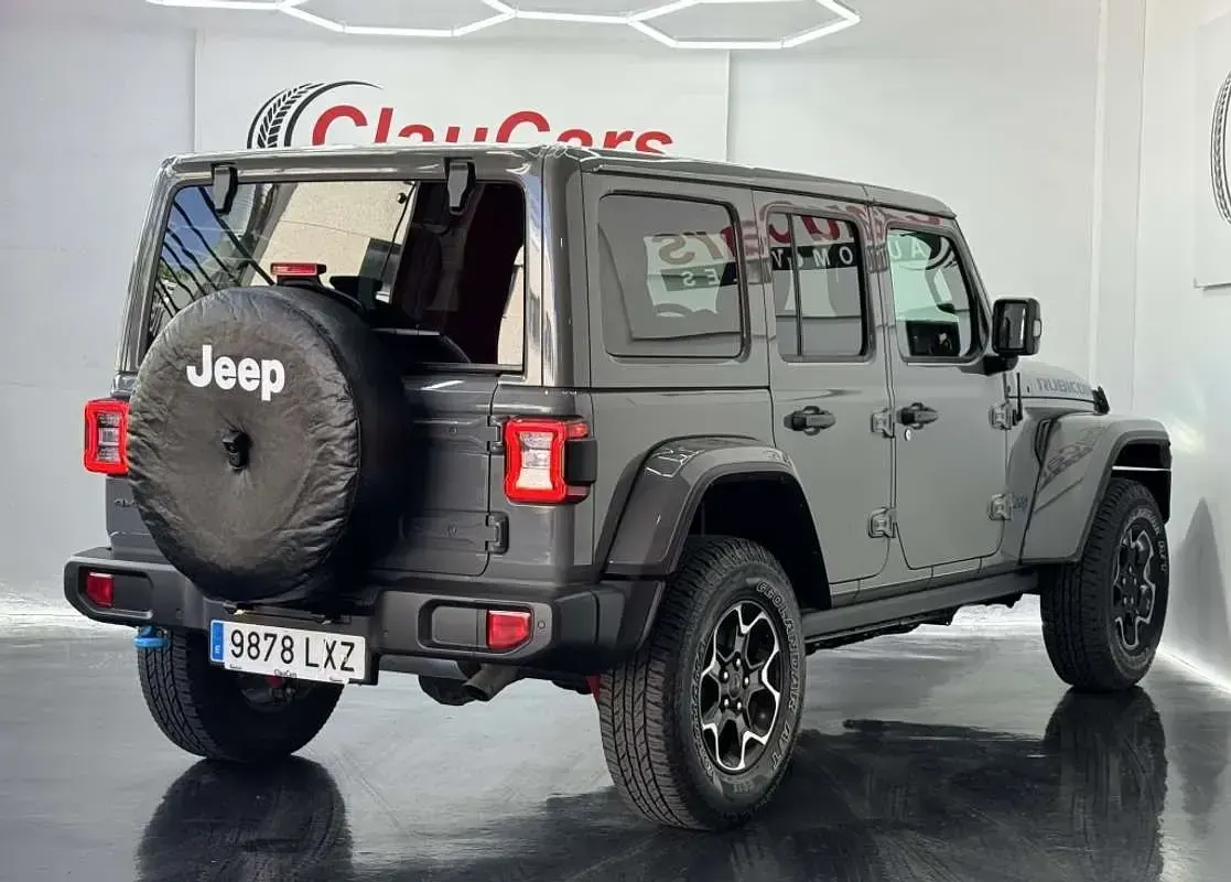 Usado Jeep Wrangler Unlimited Rubicon 381 CV (280 kW) 2022 Gris SUV