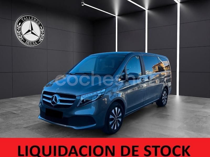 Gris / plata Usado 2021 Mercedes V300 Avantgarde Monovolumen | 54.900 € (Precio justo) - Imagen 1/4