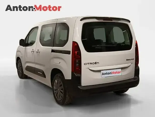 Usado Citroën Berlingo 102 CV (75 kW) 2024 Blanco Monovolumen