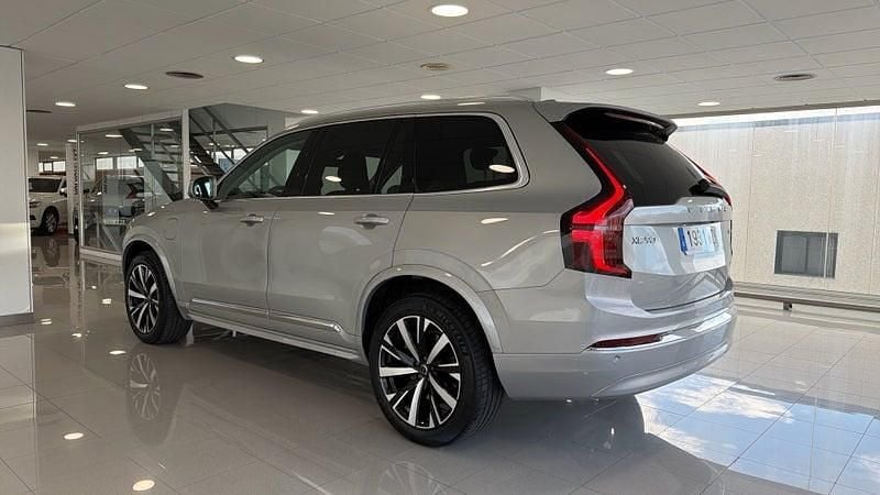 Usado Volvo XC90 Core 455 CV (334 kW) 2025 Gris / plata SUV